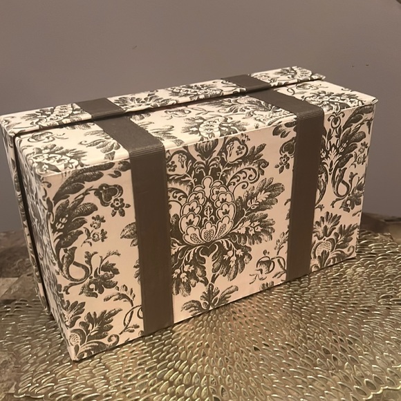 Fabric Storage/Keepsake Box - Picture 6 of 9